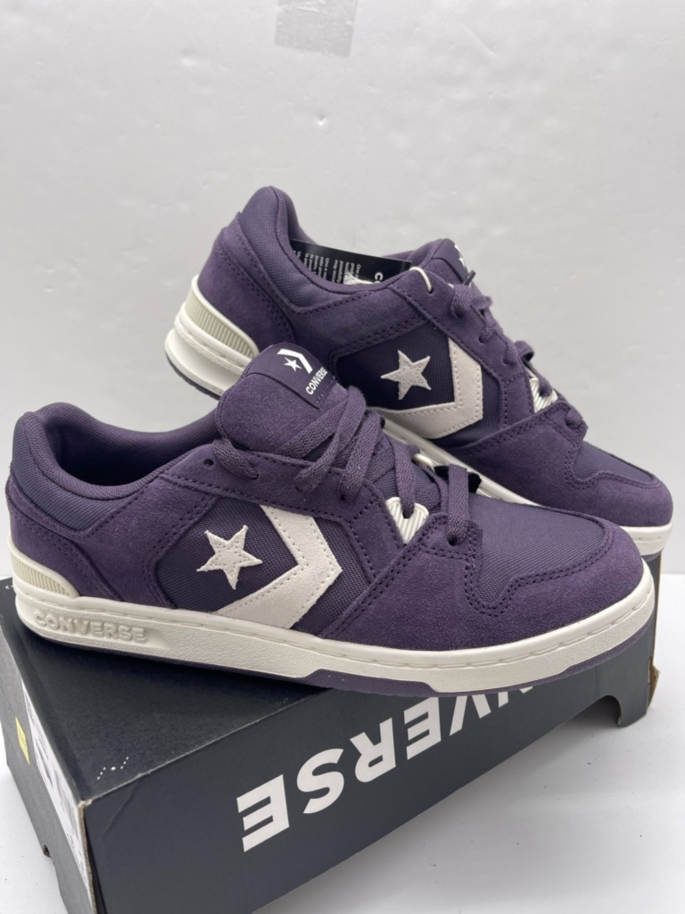 Converse Men’s CL98 Ox Raisin Egret A14694C Low Top Sneakers - Picture 5 of 16